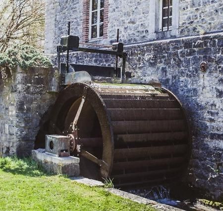 La Petite Maison Du Moulin De Scoville. Hamois 外观 照片